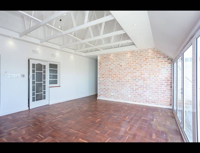 3 BEDROOM APARTMENT SOLD IN GREEN POINT